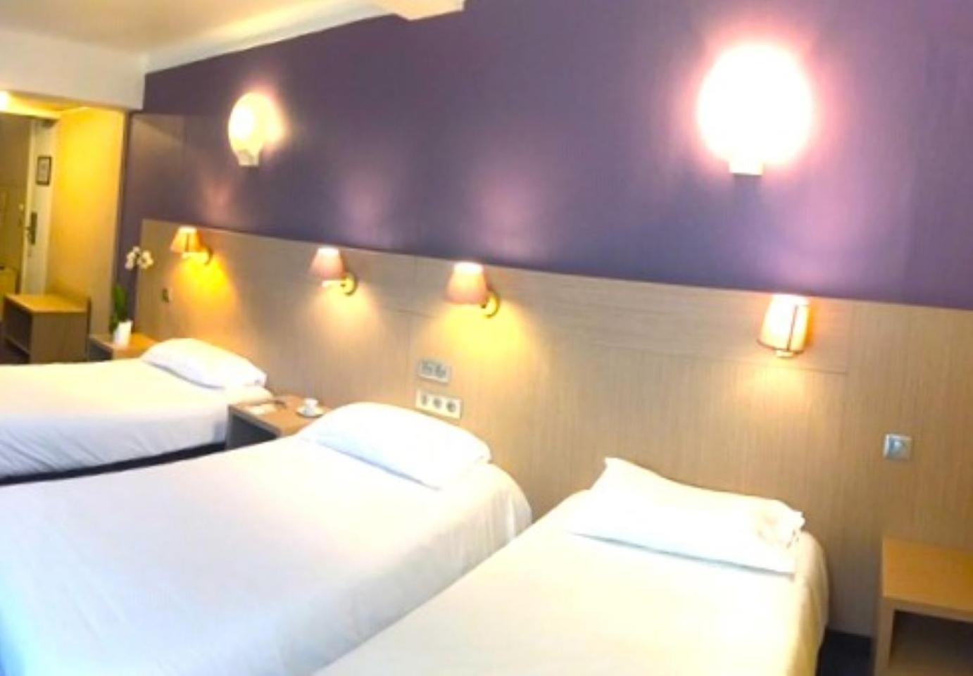 Christina Hotel 3*